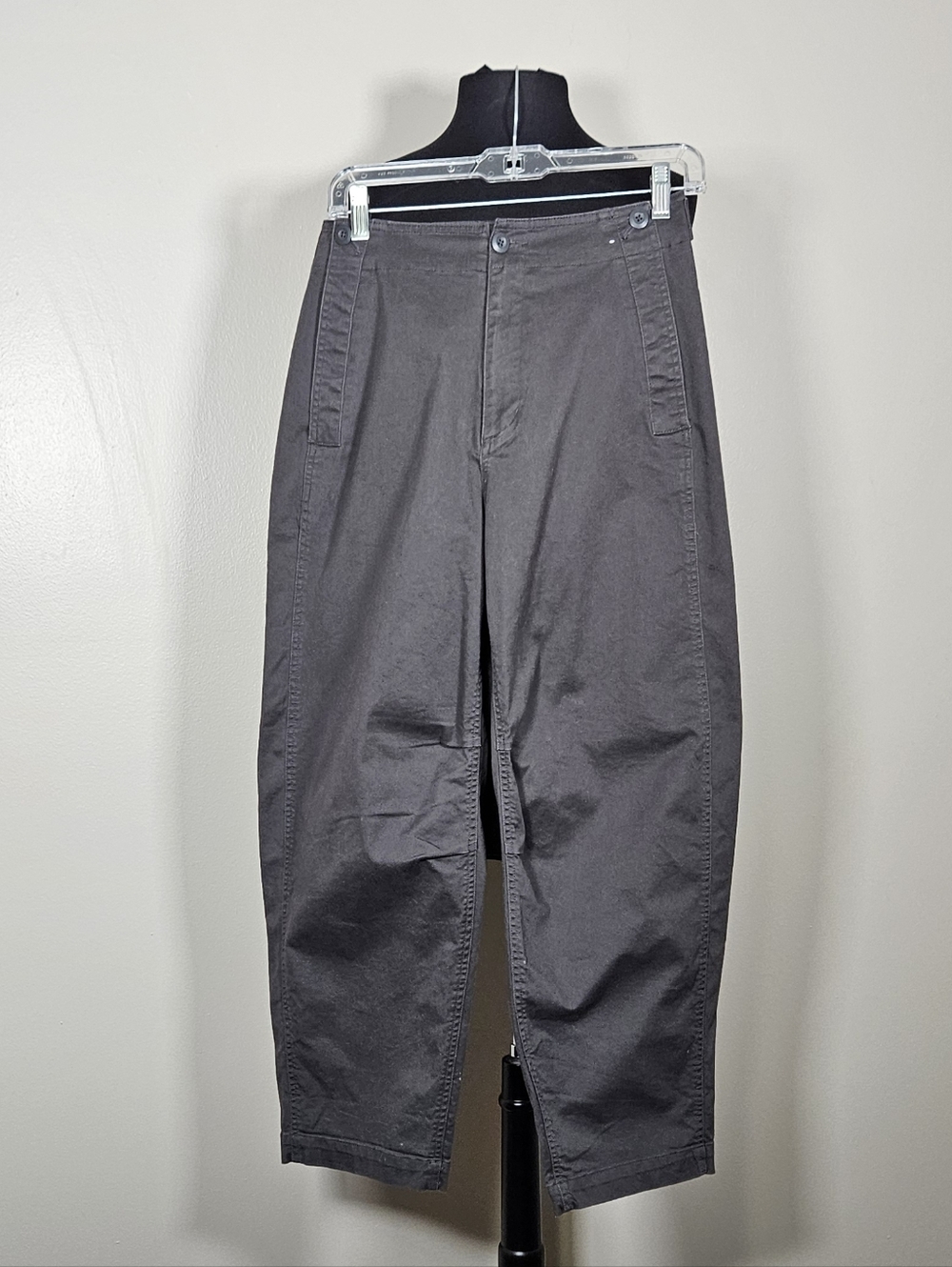 Uniqlo Curvy Barrel Hi waist Cotton Stretch Cropped Ankle Pants Charcoal 4